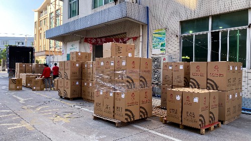 100套戶外拉桿音響成功發(fā)貨云南麗江,好音效認(rèn)準(zhǔn)爵士龍! 100套戶外拉桿音響成功發(fā)貨云南麗江,好音效認(rèn)準(zhǔn)爵士龍!